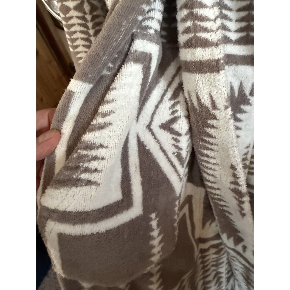 Pendleton Grey Harding Robe Women Aztec Pockets Tie XS-S Cozy Warm Hood - Picture 5 of 7